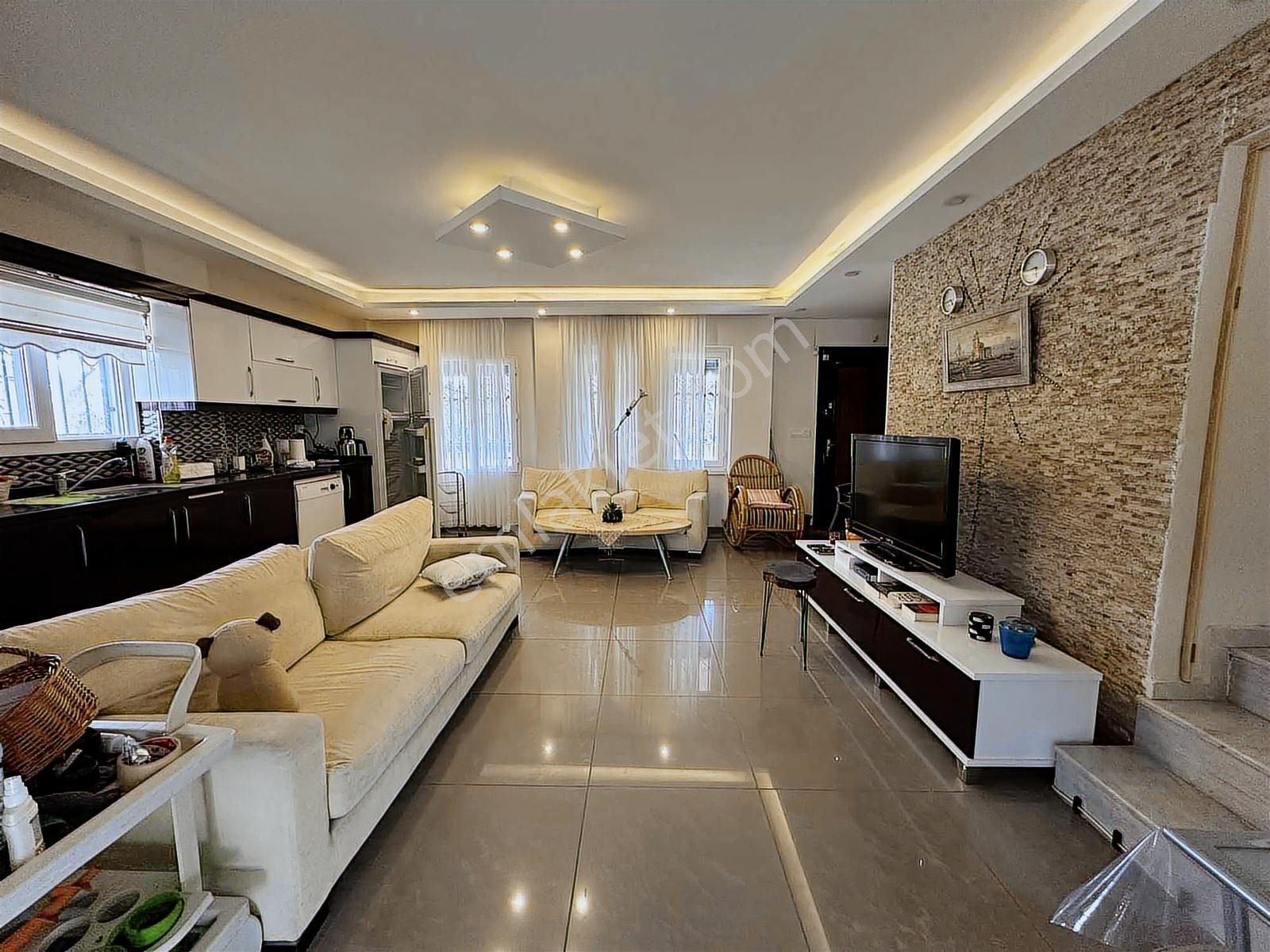 Kuşadası Davutlar Denize 600mt Havuzlu Müstakil Satılık Yazlık - Görsel 26