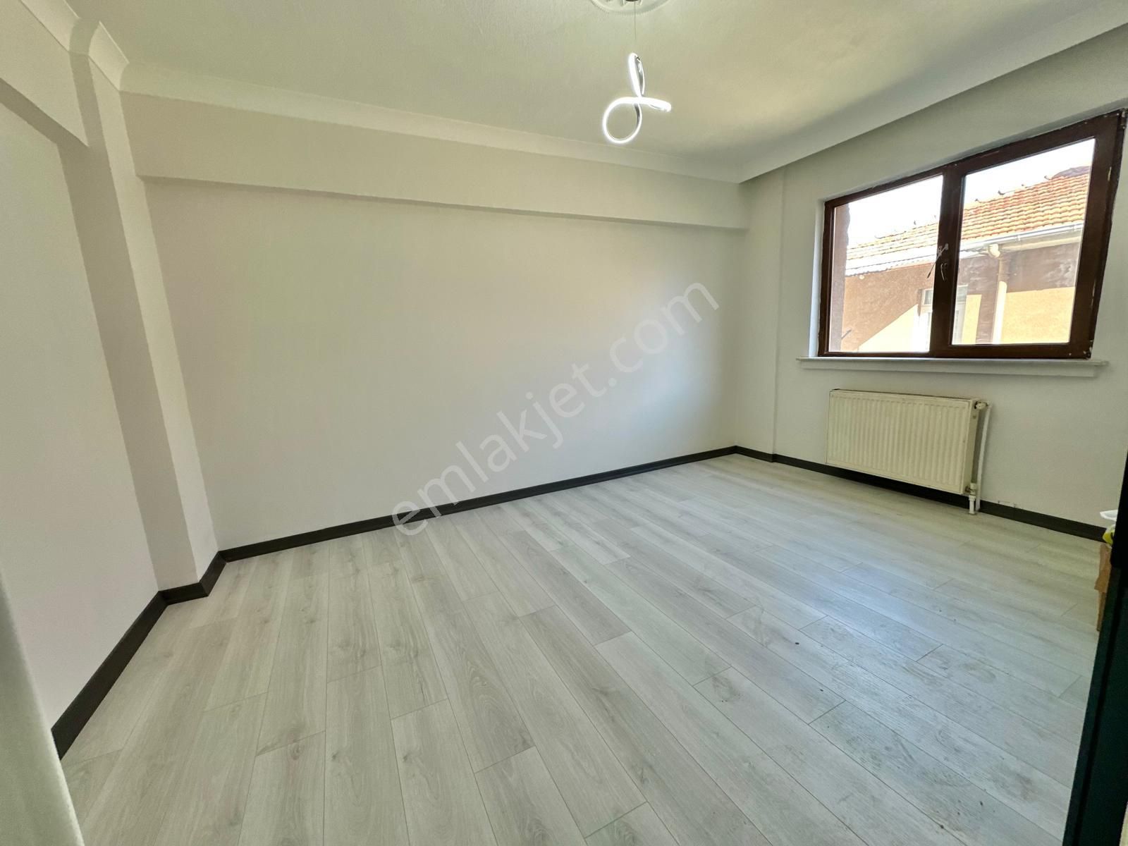 Sincan Akşemsettin Mah. Lüks Yapılı 4+1 Teras Çift Banyolu Geniş - Görsel 21