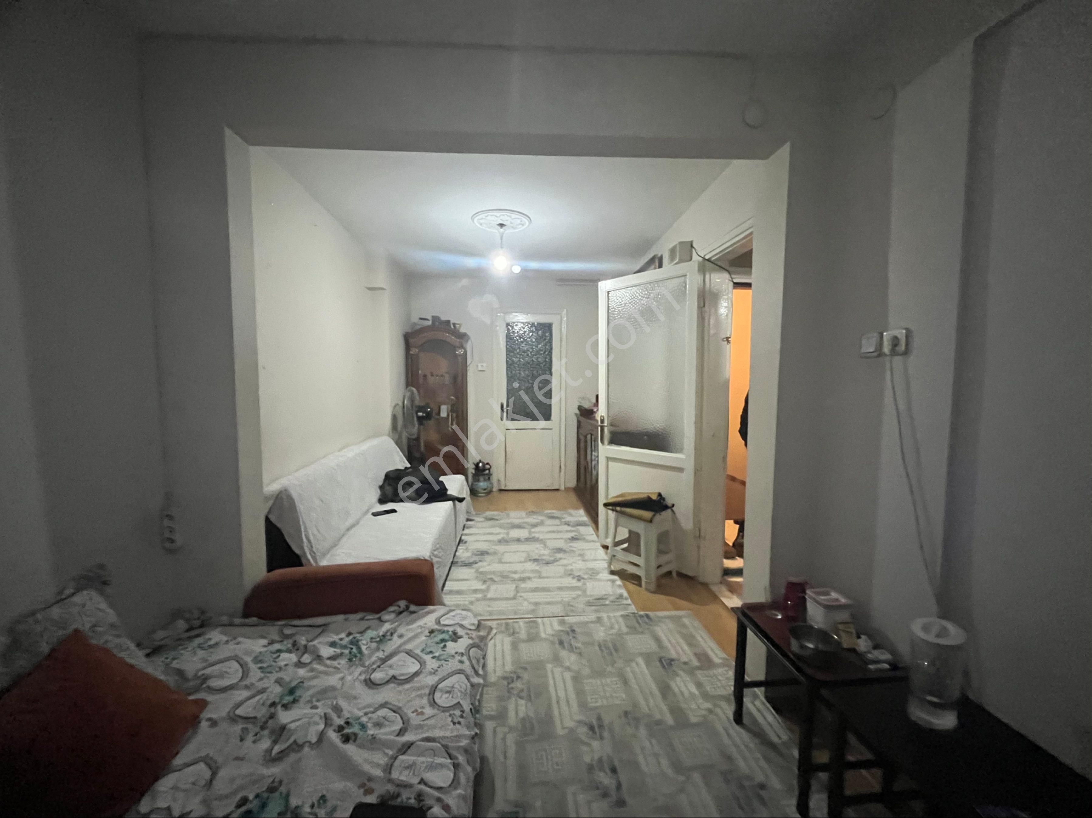 Ecem Emlaktan Kocamustafapaşa Ana Merkezde 80m2 - Görsel 2