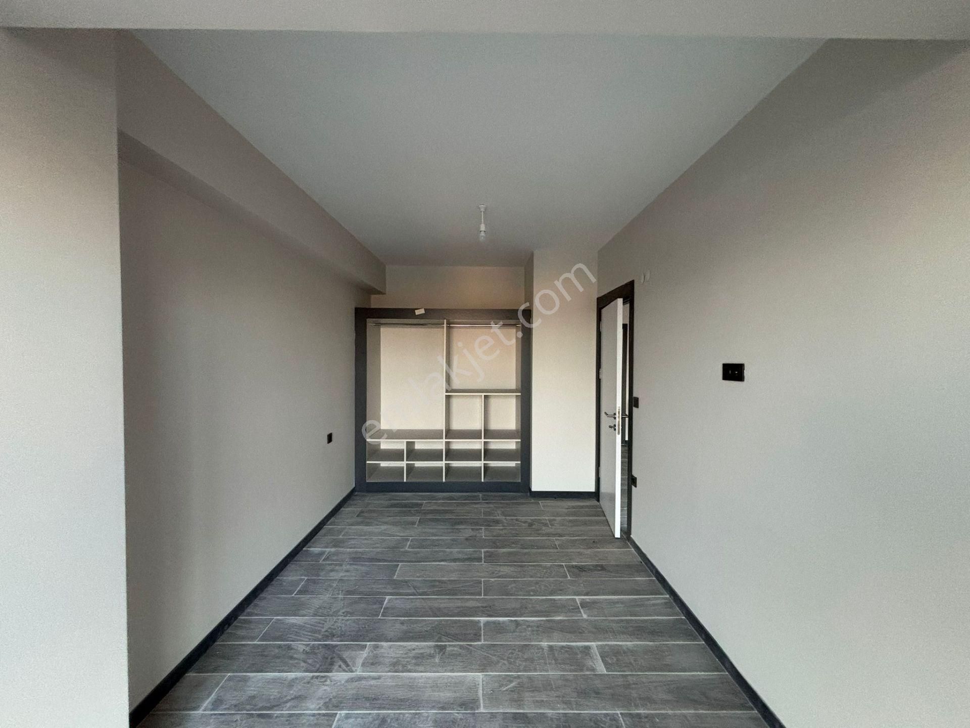 **eryıldız İnşaat'tan**tepe Yolunda İskanlı 75m2 Ultra Lüks 1+1* - Görsel 24