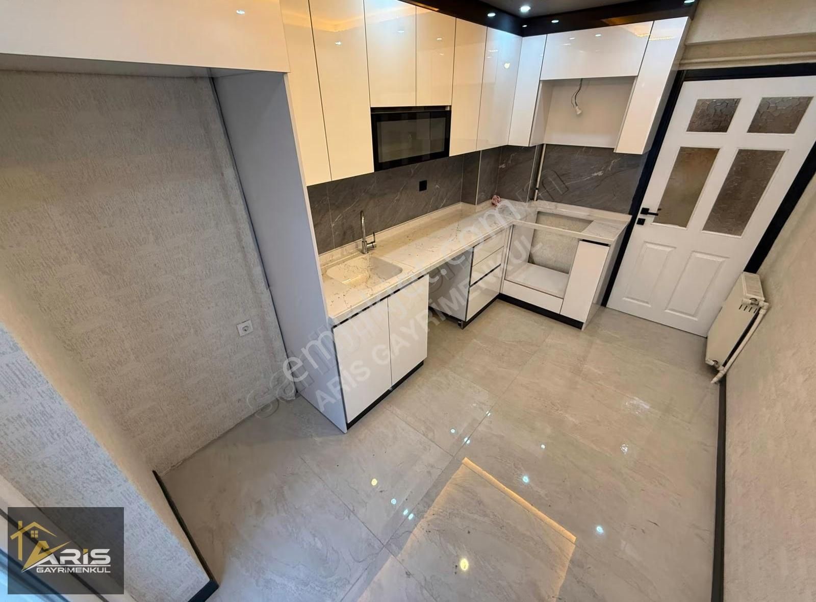 Aris'ten Kafkas'ın İncisi Yeni Yapı Lüks Mimarisi İle Ultra 4+1 - Görsel 9