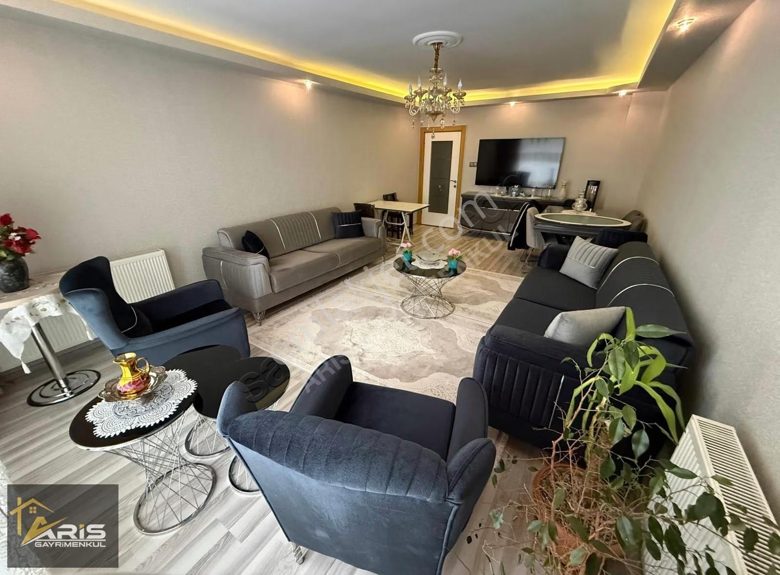 Aris'ten Ataparkın Ultra Yapılı Lüks Mimar İle Dekor Edilmiş3+1 - Görsel 11