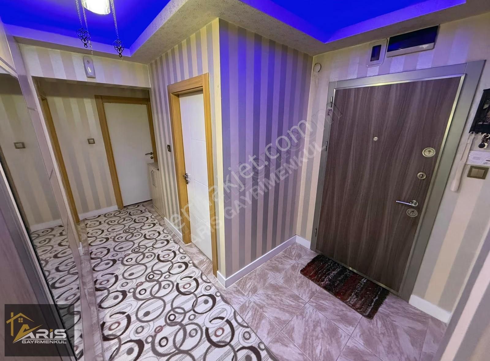 Aris'ten Ataparkın Ultra Yapılı Lüks Mimar İle Dekor Edilmiş3+1 - Görsel 30