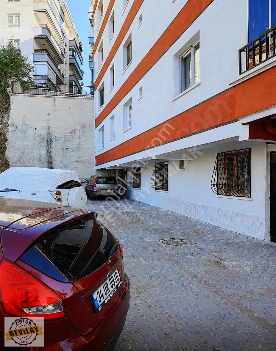 Ufuk Tepe Mahallesinde Asansörlü Geniş Daire. - Görsel 25