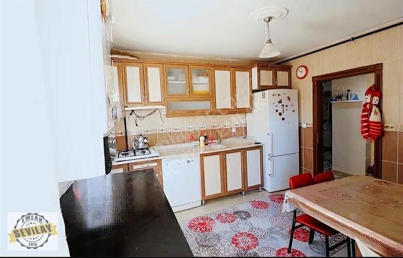 Ufuk Tepe Mahallesinde Asansörlü Geniş Daire. - Görsel 14