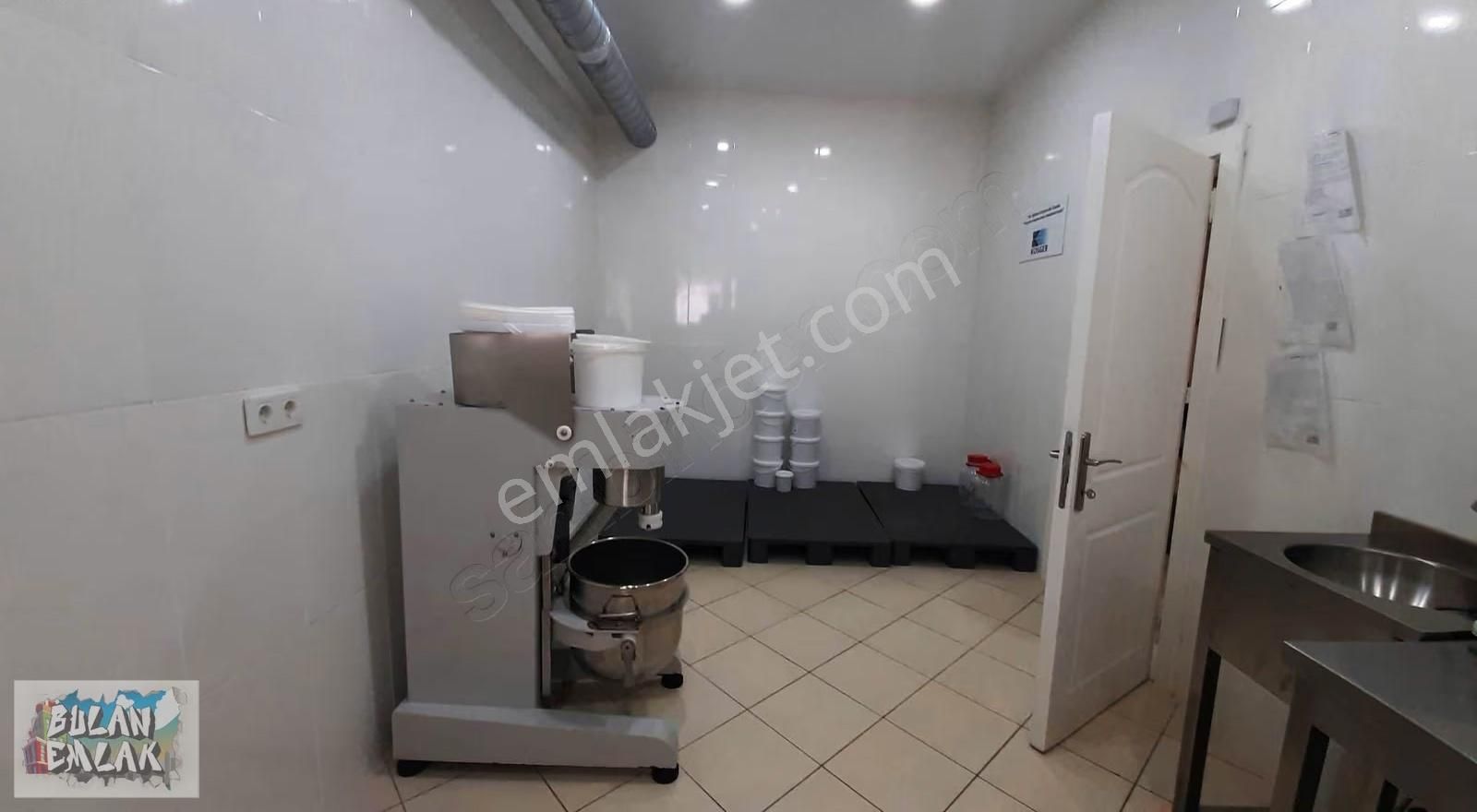 Bulan'dan Ortaköy Merkezde Hazır Kiracılı Otoparklı Geniş Dükkan - Görsel 19