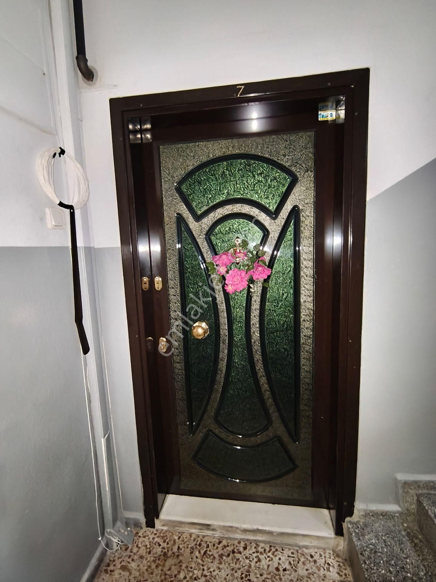 3+1 Doğalgazlı 120 M2 Arakat Bakımlı Daire - Görsel 22