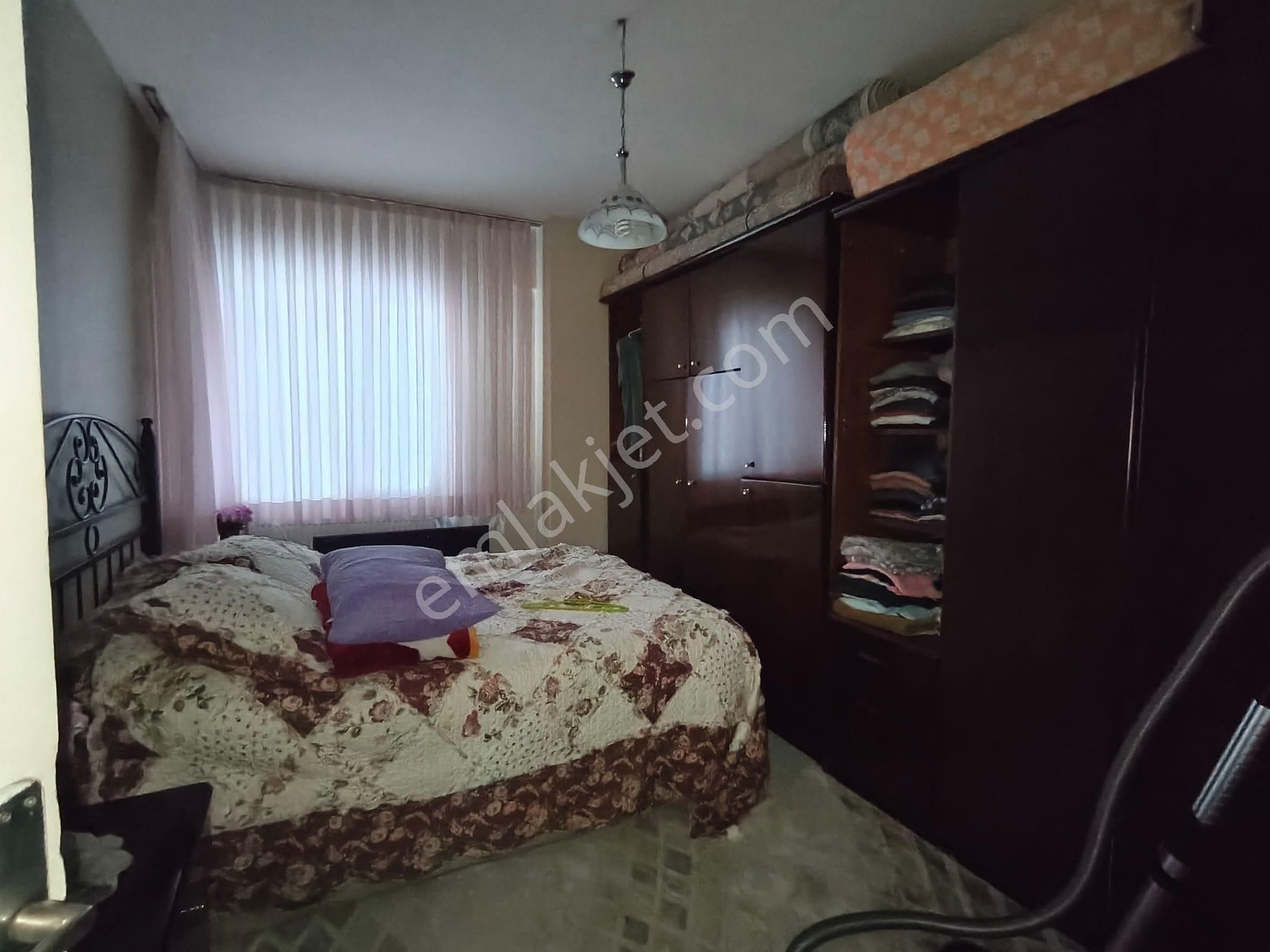 3+1 Doğalgazlı 120 M2 Arakat Bakımlı Daire - Görsel 24