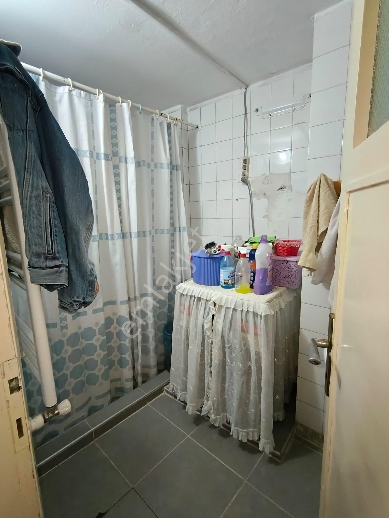 3+1 Doğalgazlı 120 M2 Arakat Bakımlı Daire - Görsel 11