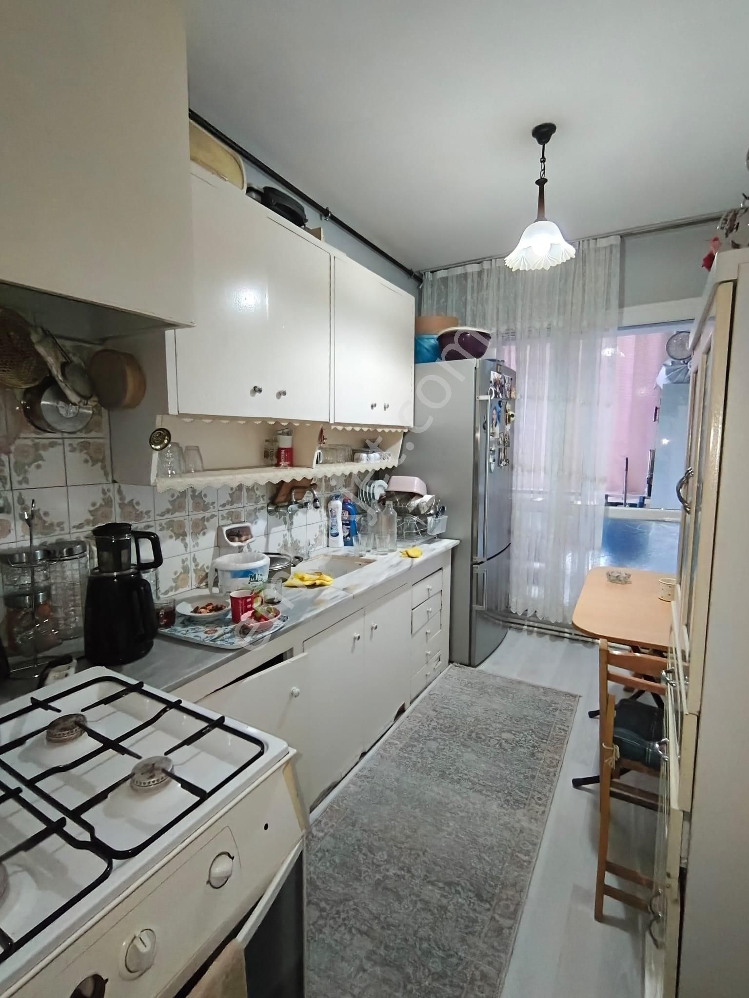 3+1 Doğalgazlı 120 M2 Arakat Bakımlı Daire - Görsel 2
