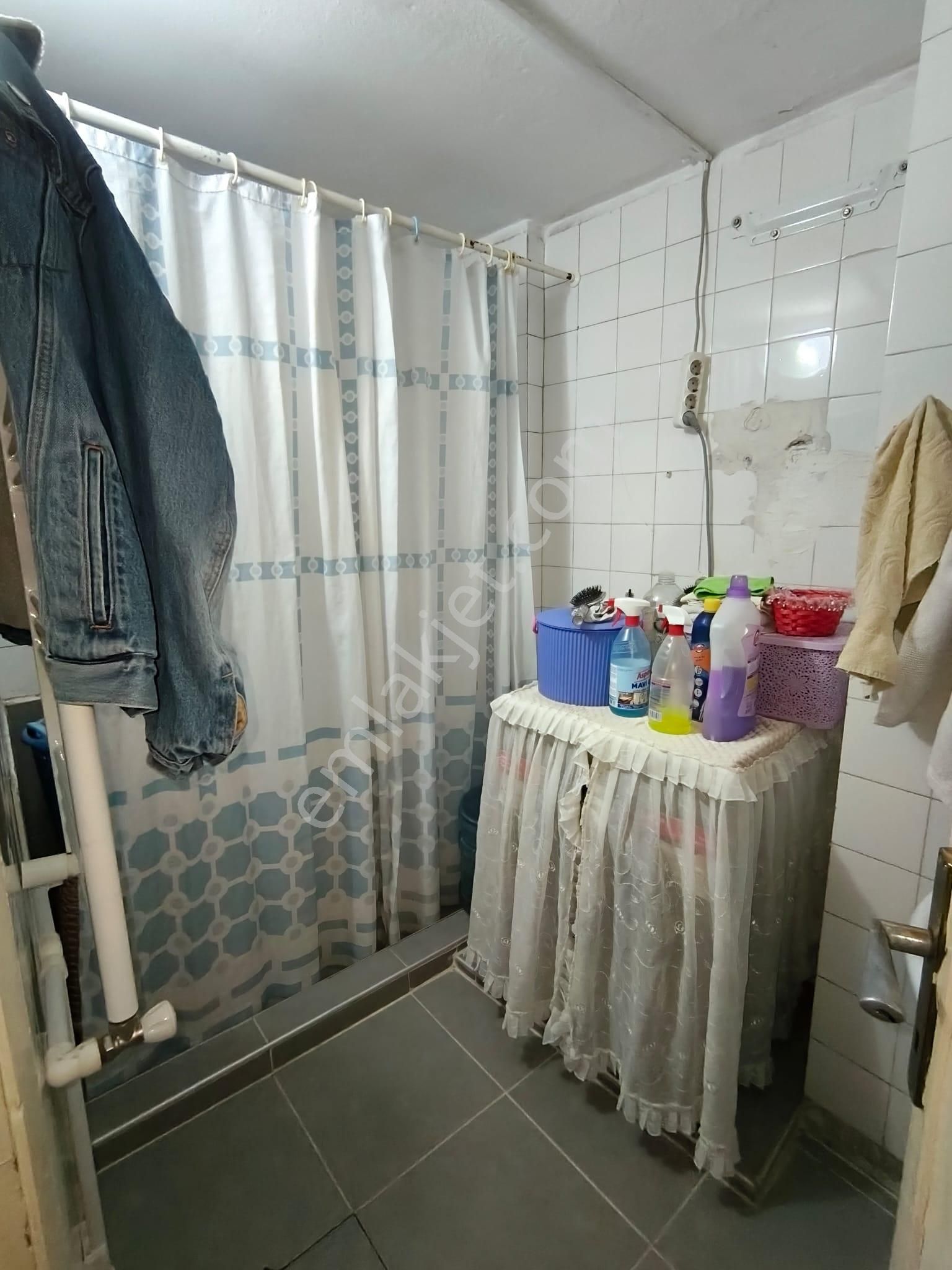 3+1 Doğalgazlı 120 M2 Arakat Bakımlı Daire - Görsel 19