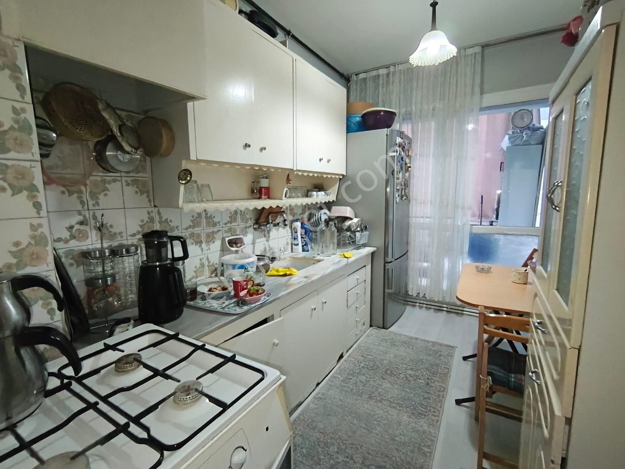 3+1 Doğalgazlı 120 M2 Arakat Bakımlı Daire - Görsel 4