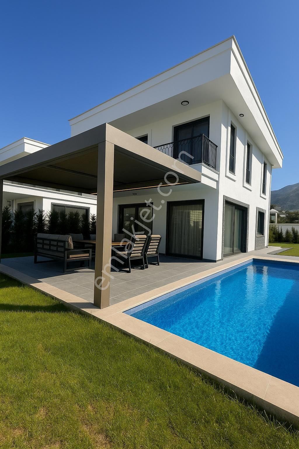 Kuşadası Güzelçamlı Da Satılık 4+1 Özel Havuzlu Müstakil Bahçeli - Görsel 19