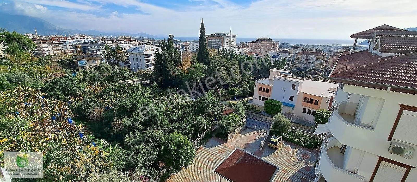 K.hasbahçe Mh.tahirtuluk & Cananaokul Mevki 2+1 2.kat 120 M2