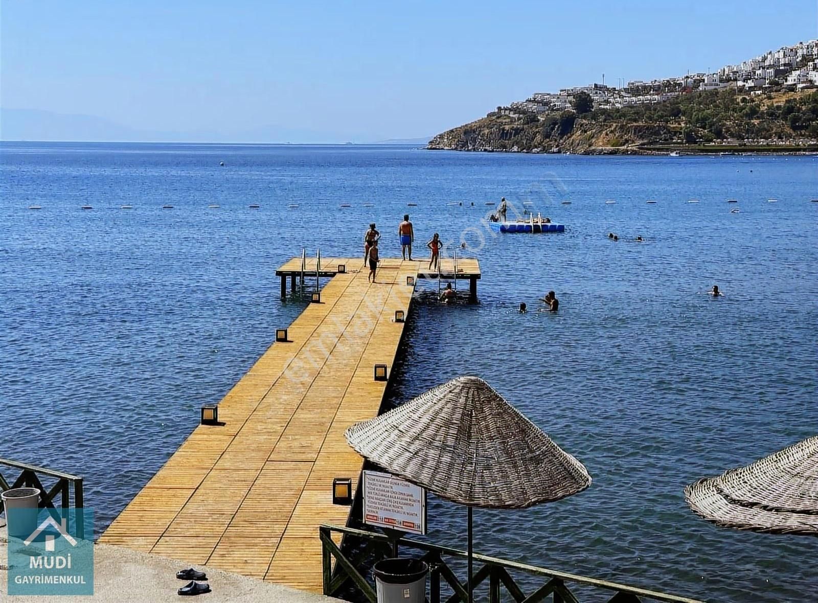 Bodrum Bankev Sitesi Kiralık Deniz Manzaralı Alt Kat Dubleks - Görsel 13