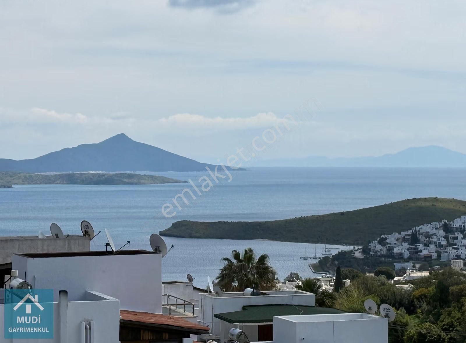 Bodrum Bankev Sitesi Kiralık Deniz Manzaralı Alt Kat Dubleks - Görsel 18