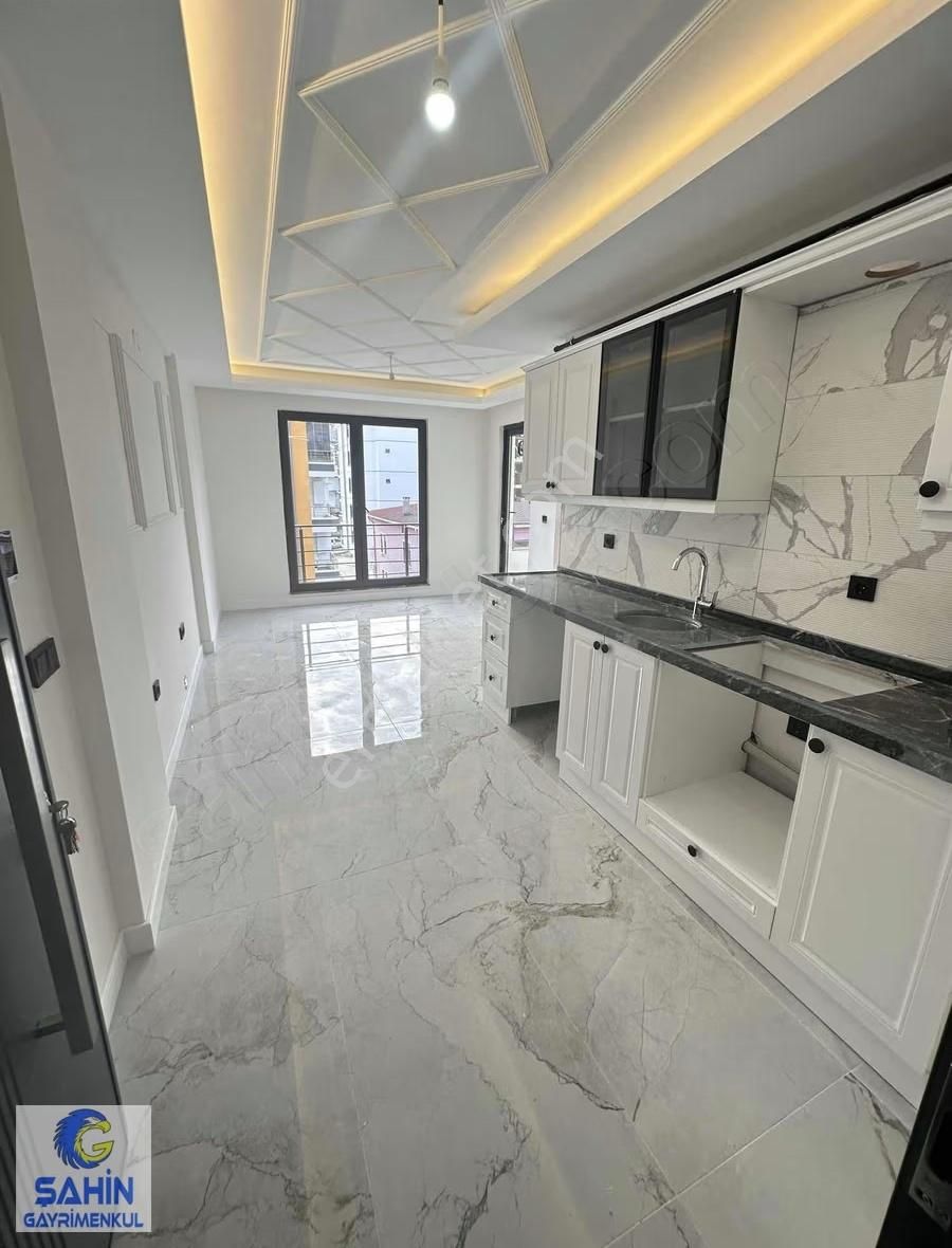 Atakumda Tramavya Sahile Yakın Lüks İskanlı 1+1 Satılık Daire - Görsel 5