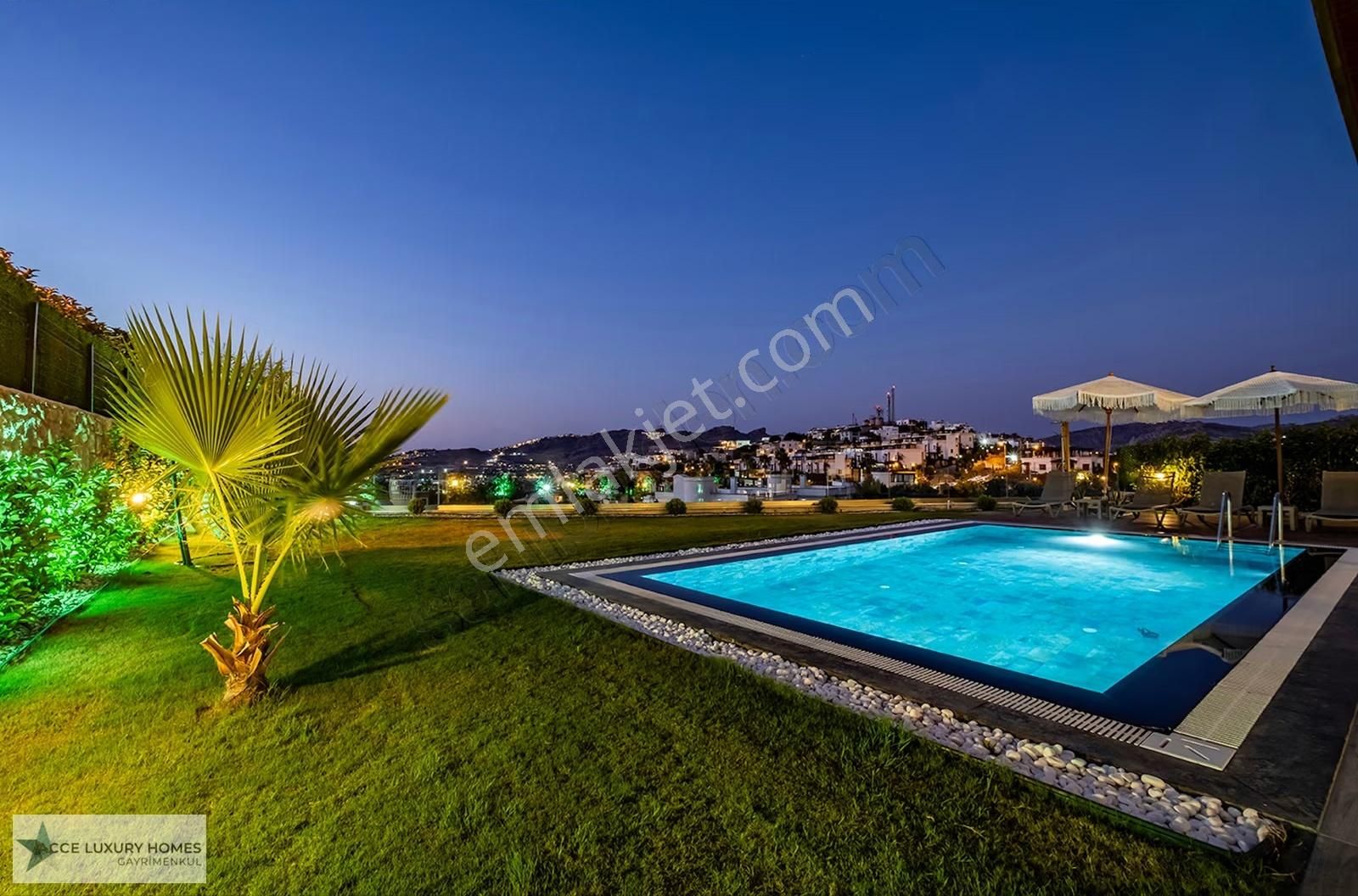 Yalıkavakta Özel Havuzlu Lüks Villa Marina Yakını - Görsel 24