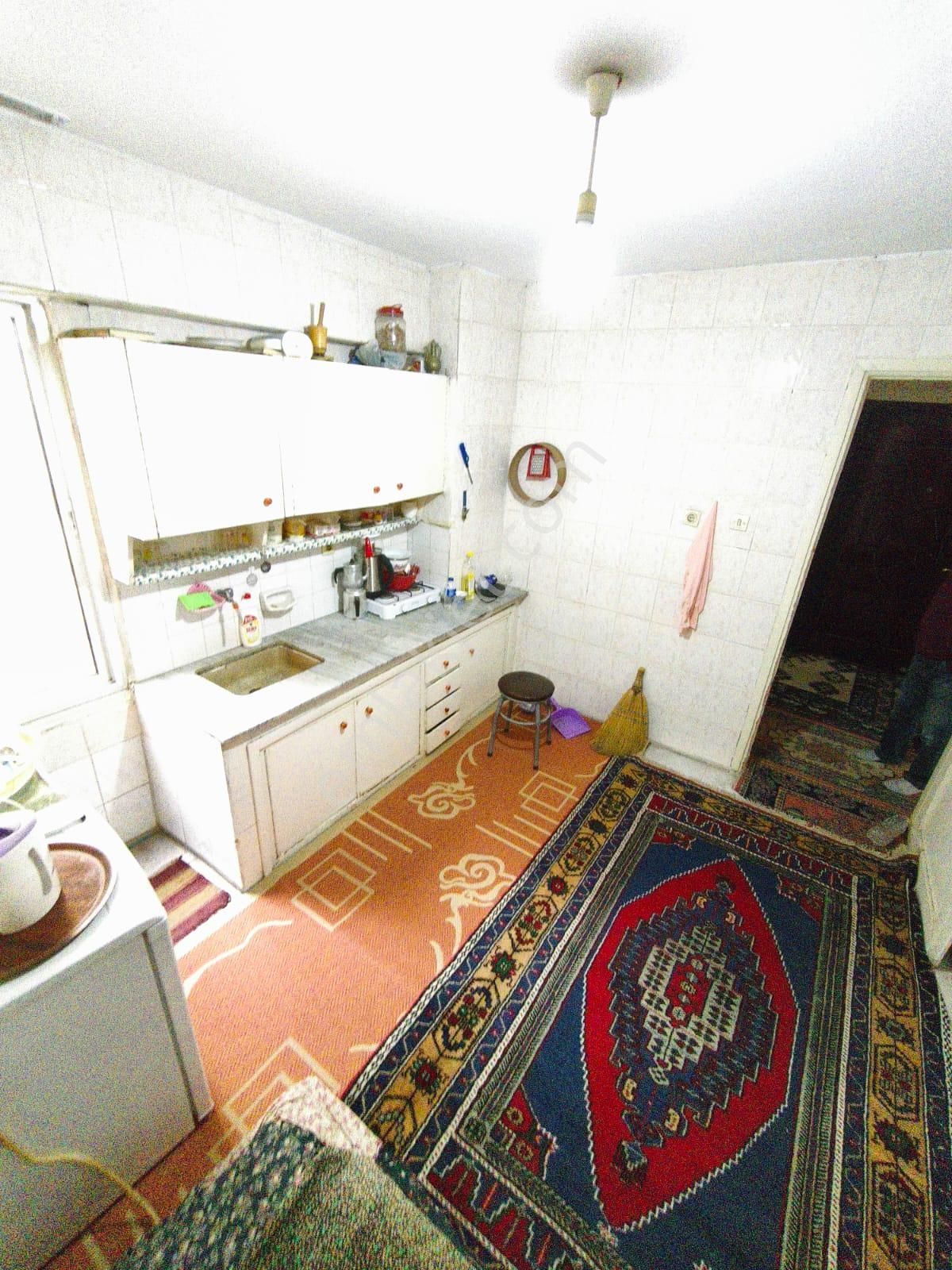 Esenlik Mahallesi Yakını 2+1 95 M2 Balkonlu - Görsel 11