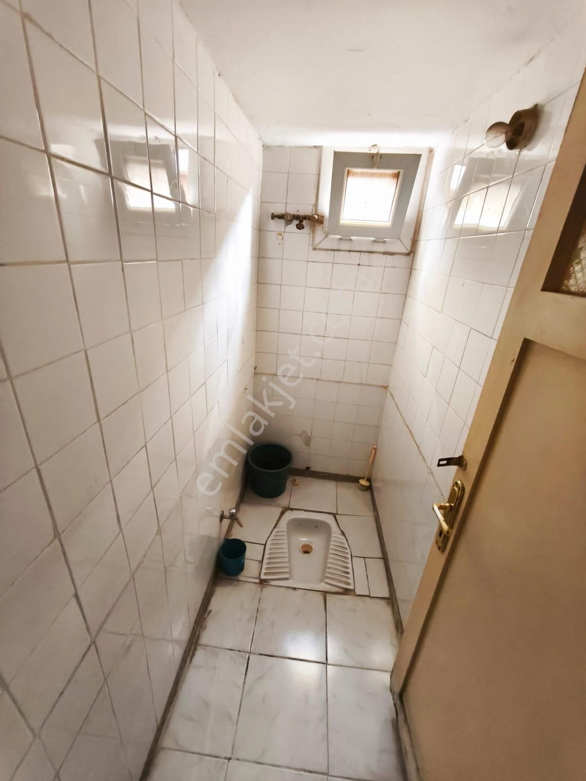 Esenlik Mahallesi Yakını 2+1 95 M2 Balkonlu - Görsel 8