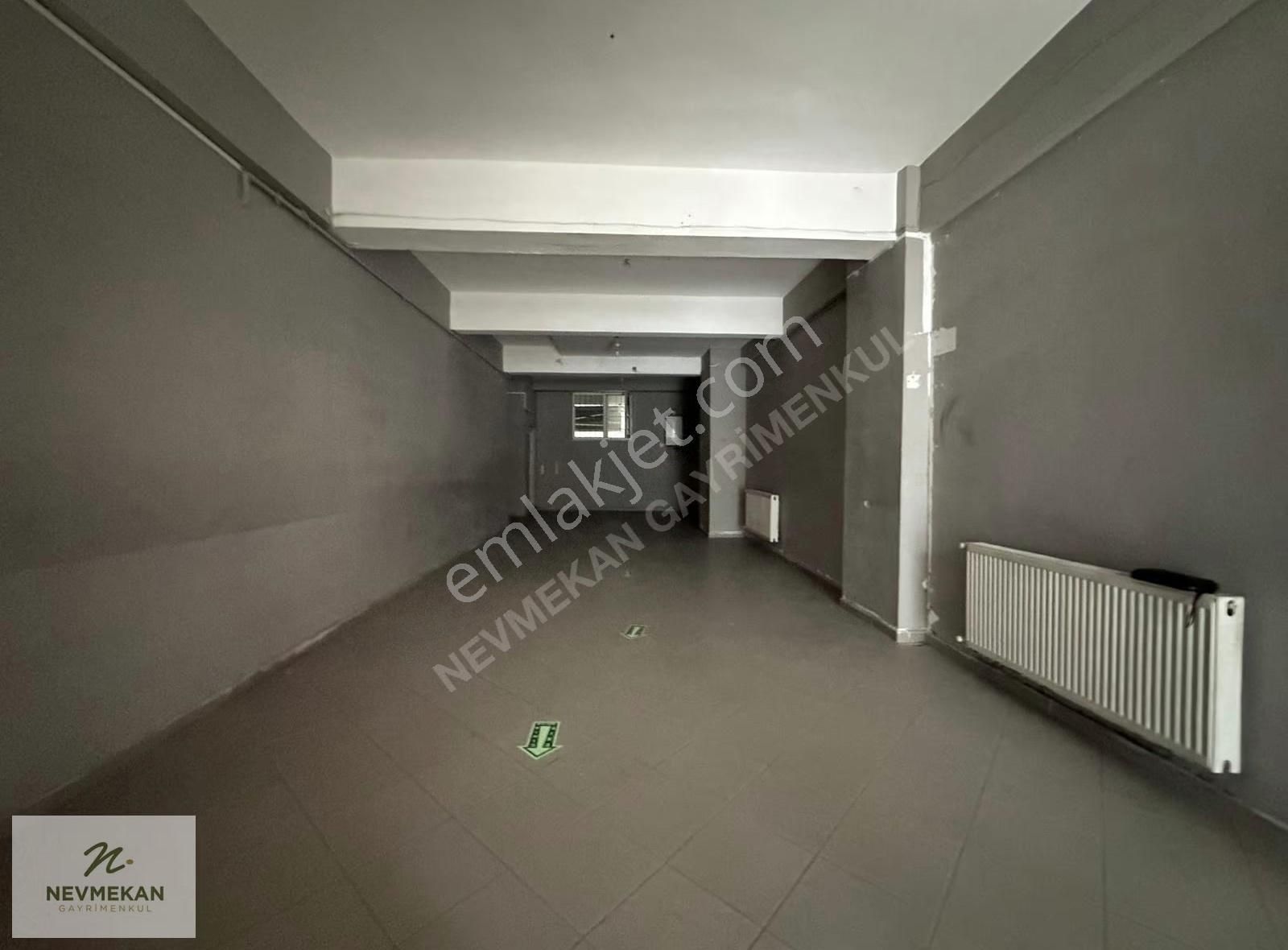 Nevmekan Gayrimenkul'den Y.giriş Bakımlı 100m2 Kiralık Dükkan - Görsel 7