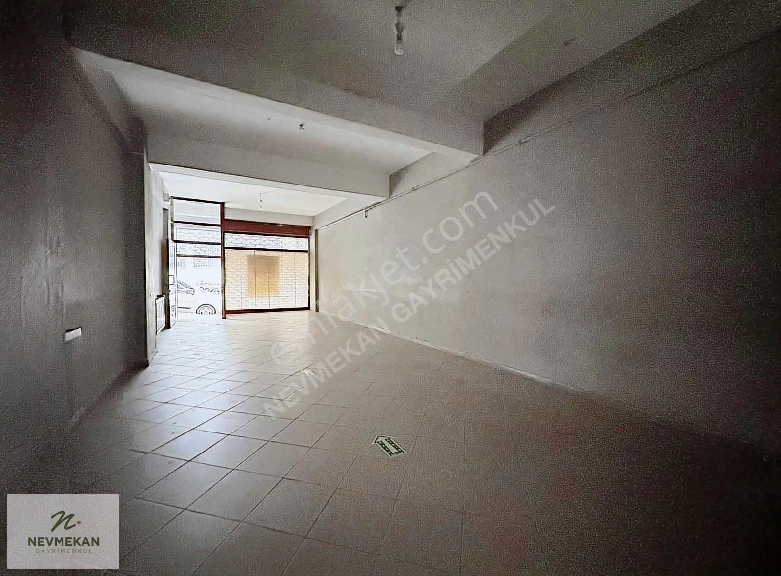 Nevmekan Gayrimenkul'den Y.giriş Bakımlı 100m2 Kiralık Dükkan - Görsel 4