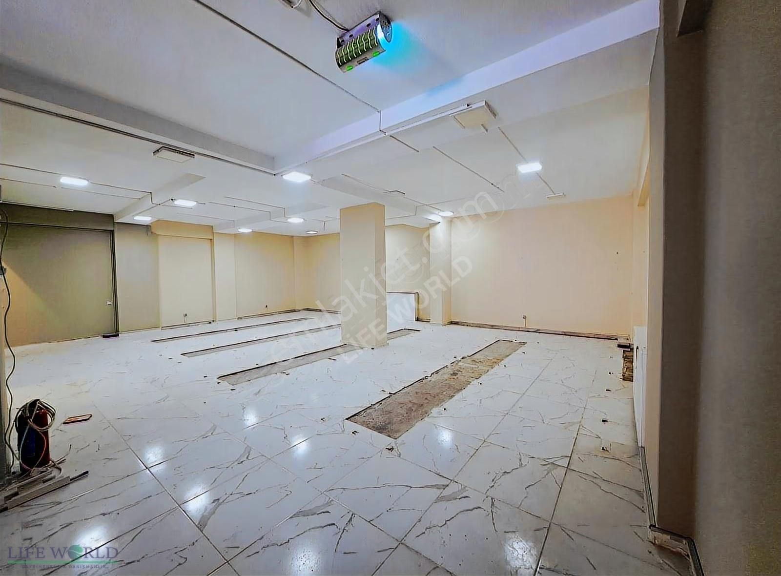 Şişli, Esentepe Giriş Ve Giriş Altı 420 Mt.kiralık Depo&işyeri. - Görsel 7