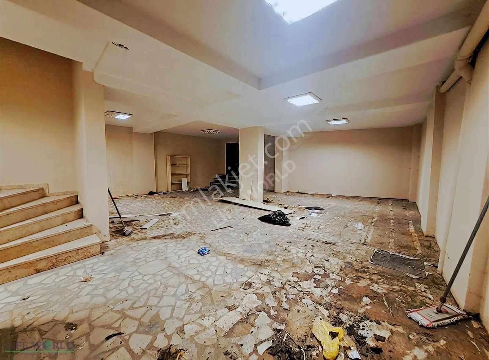 Şişli, Esentepe Giriş Ve Giriş Altı 420 Mt.kiralık Depo&işyeri. - Görsel 10