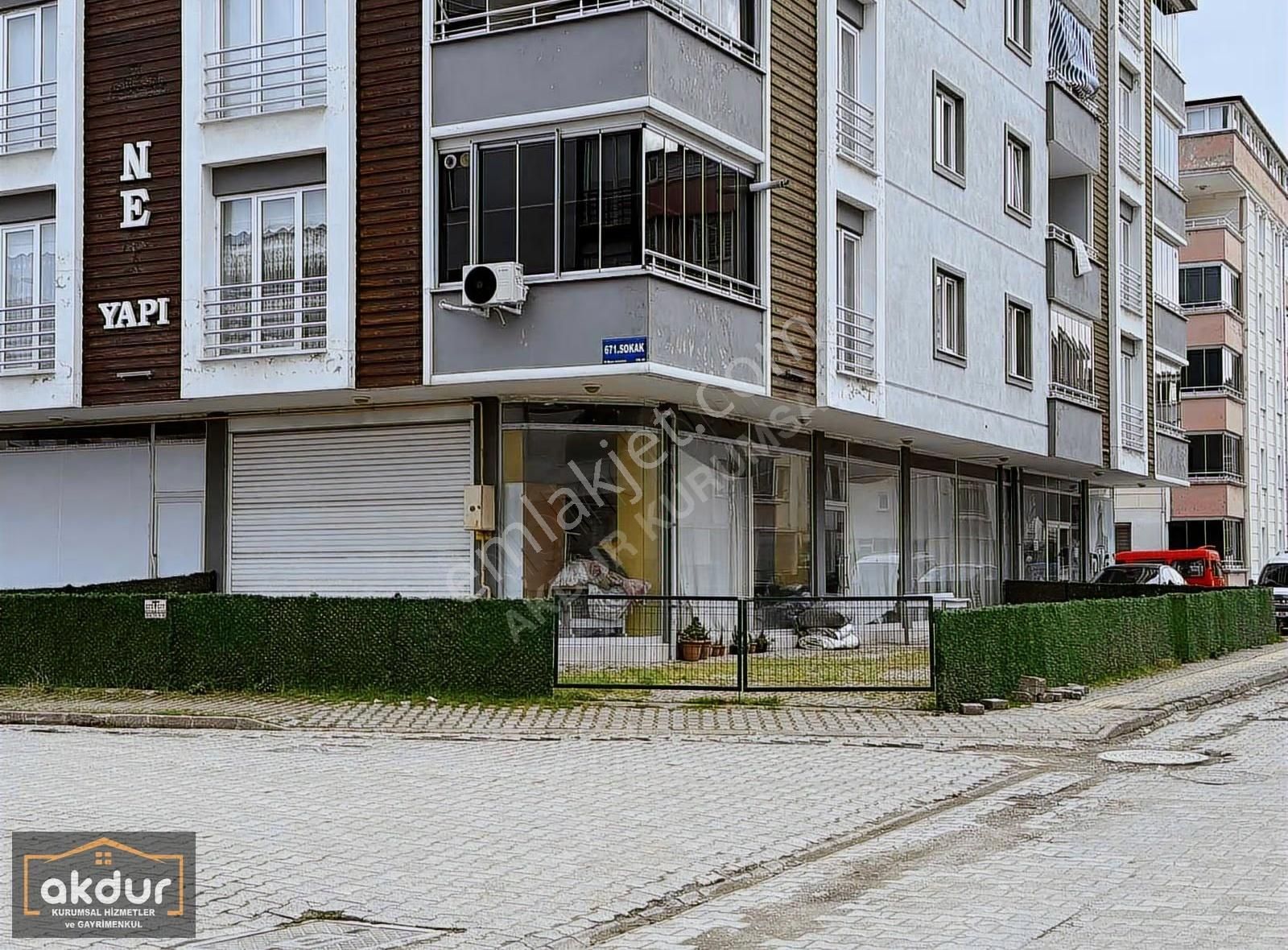Akdur'dan Tekkeköy'de 280m2 Satılık Dükkan - Görsel 8