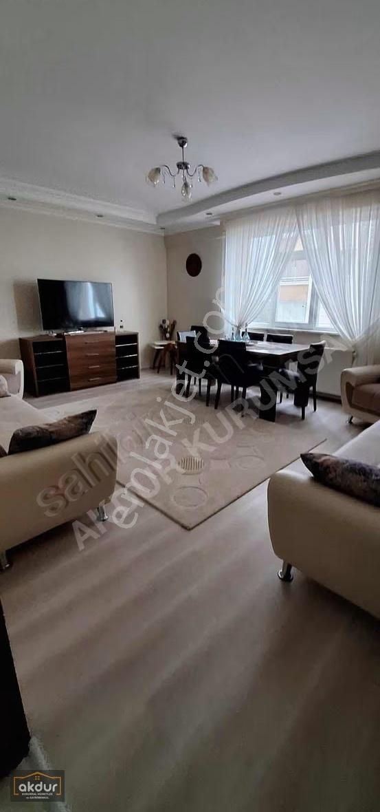 Akdur'dan Canik'te Töre Kardeşler Sitesinde Satılık 3+1 Daire - Görsel 9