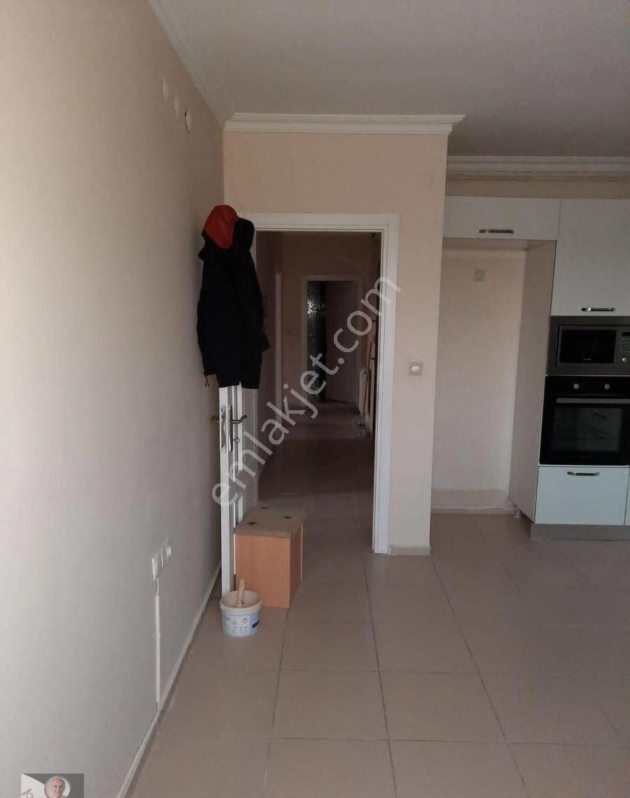 Yeşiltepe Mahallesinde Alınca Caddesi Yakını Kiralık 3+1 Daire - Görsel 23