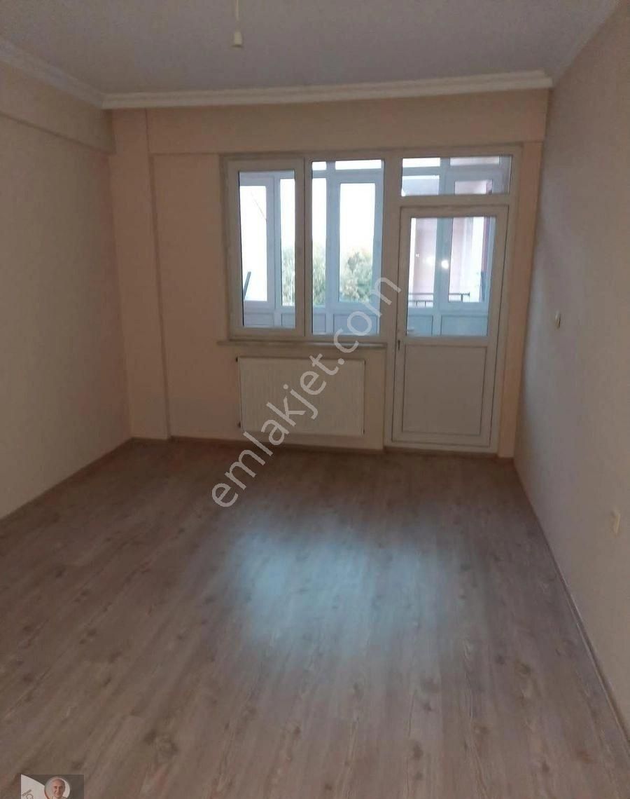 Yeşiltepe Mahallesinde Alınca Caddesi Yakını Kiralık 3+1 Daire - Görsel 6