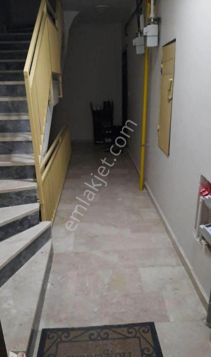 Yeşiltepe Mahallesinde Alınca Caddesi Yakını Kiralık 3+1 Daire - Görsel 5