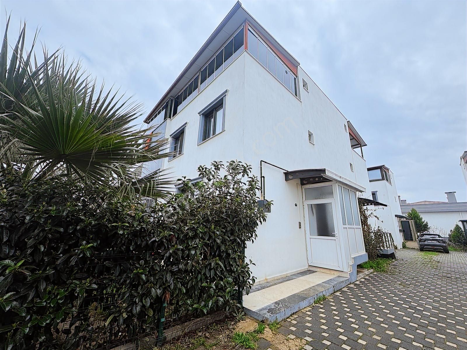 Torbalı Ayrancılarda Satılık 4+1 Tipleks Villa - Görsel 3