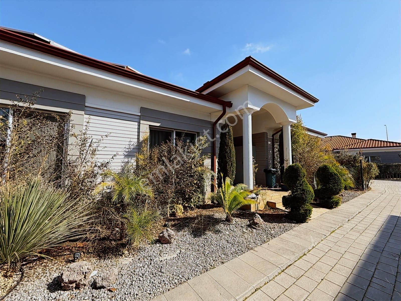 Panorama Villalarında Özel Havuzlu Site'nin En İyi Konumun'da - Görsel 24