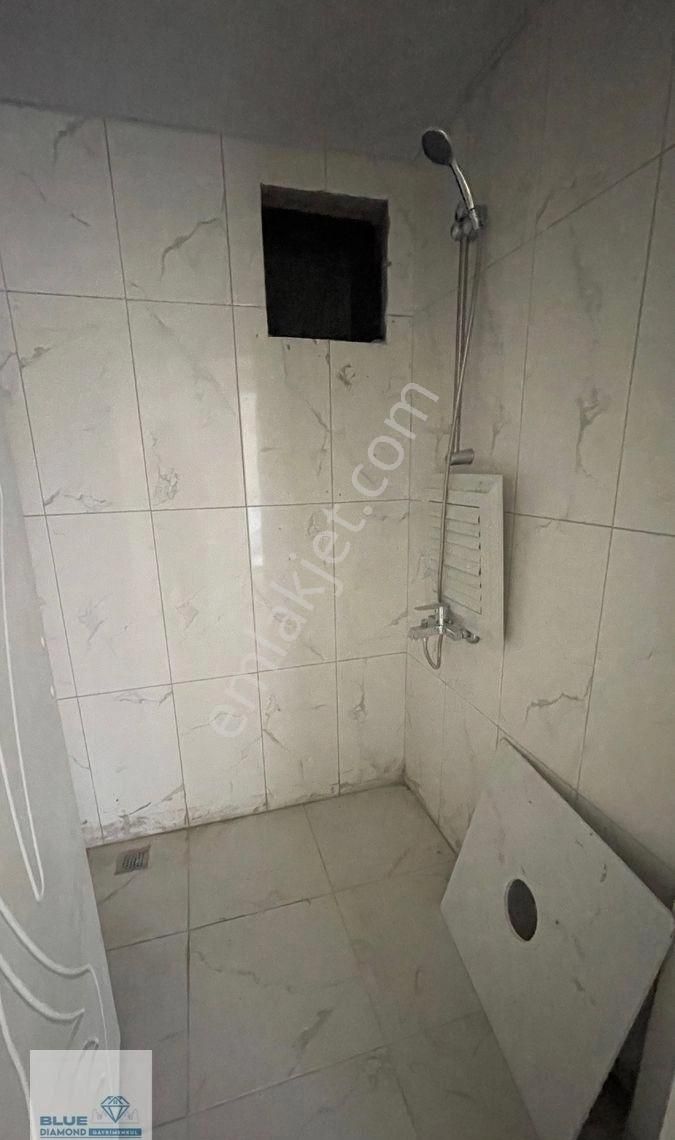 Aydınlık Caddesıne Yakın Satılık Mutfak Ayrı 2+1 - Görsel 9