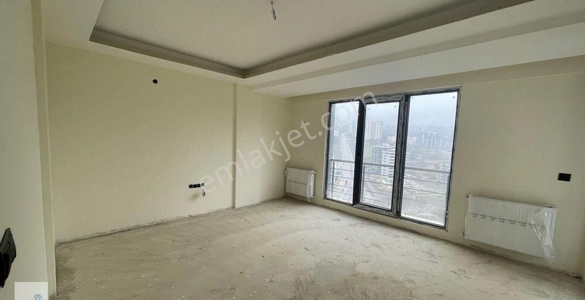 Aydınlık Caddesıne Yakın Satılık Mutfak Ayrı 2+1 - Görsel 14