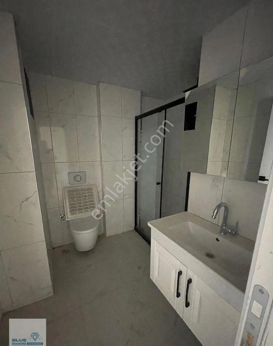 Aydınlık Caddesıne Yakın Satılık Mutfak Ayrı 2+1 - Görsel 11