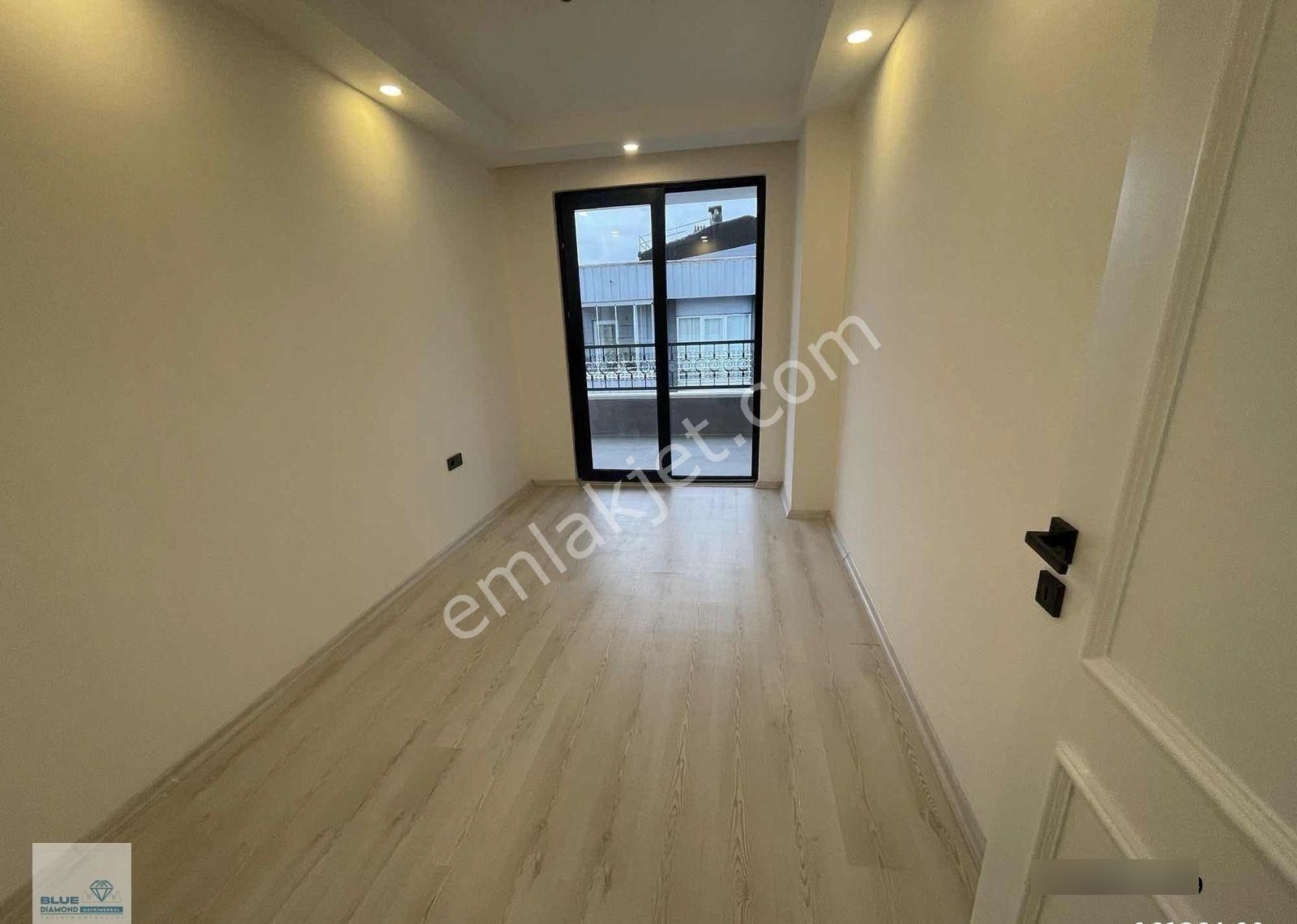 Türkişde Satılık Sıfır Geniş 3+1 Daire - Görsel 26