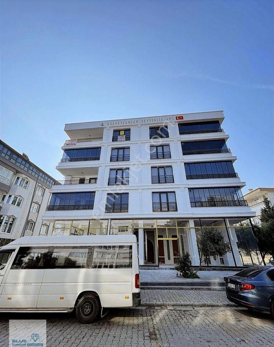 Türkişde Satılık Sıfır Geniş 3+1 Daire - Görsel 22