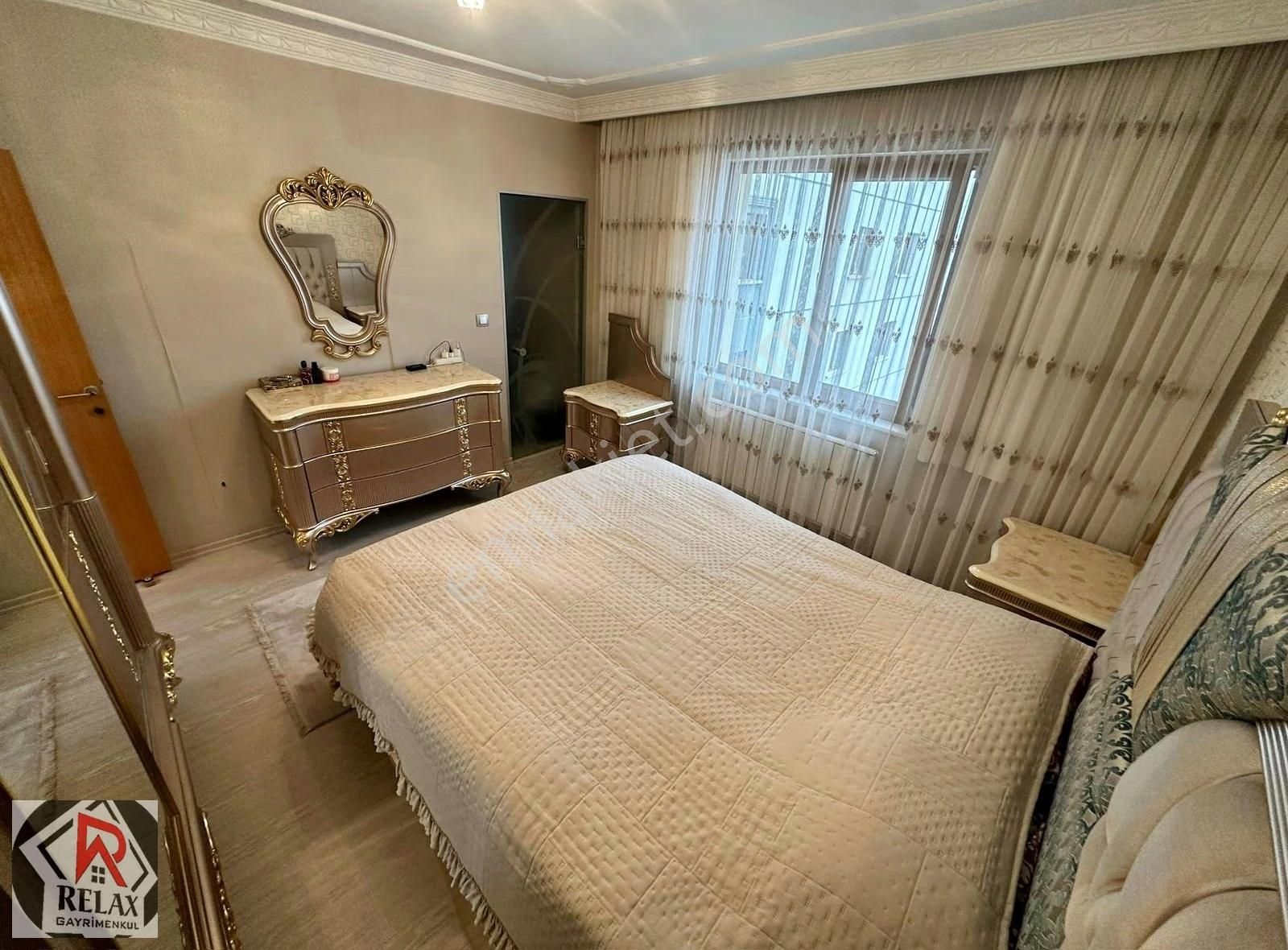 Relax'tan Ayvalı Merkez De 4+1 9.kat Teras Balkonlu Ank Manzara - Görsel 3