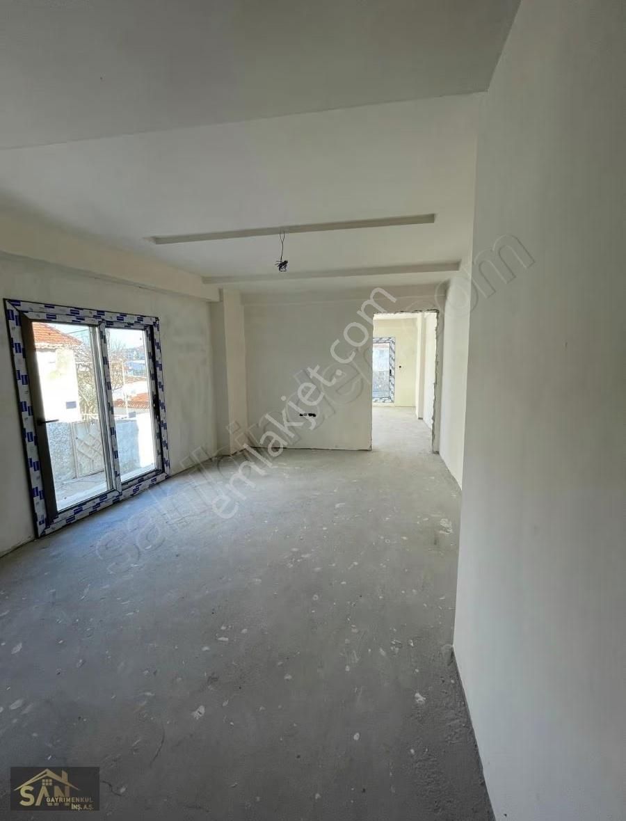 Urla Yaka Mah Satilik Asansör Lü 3+1 Daire - Görsel 4