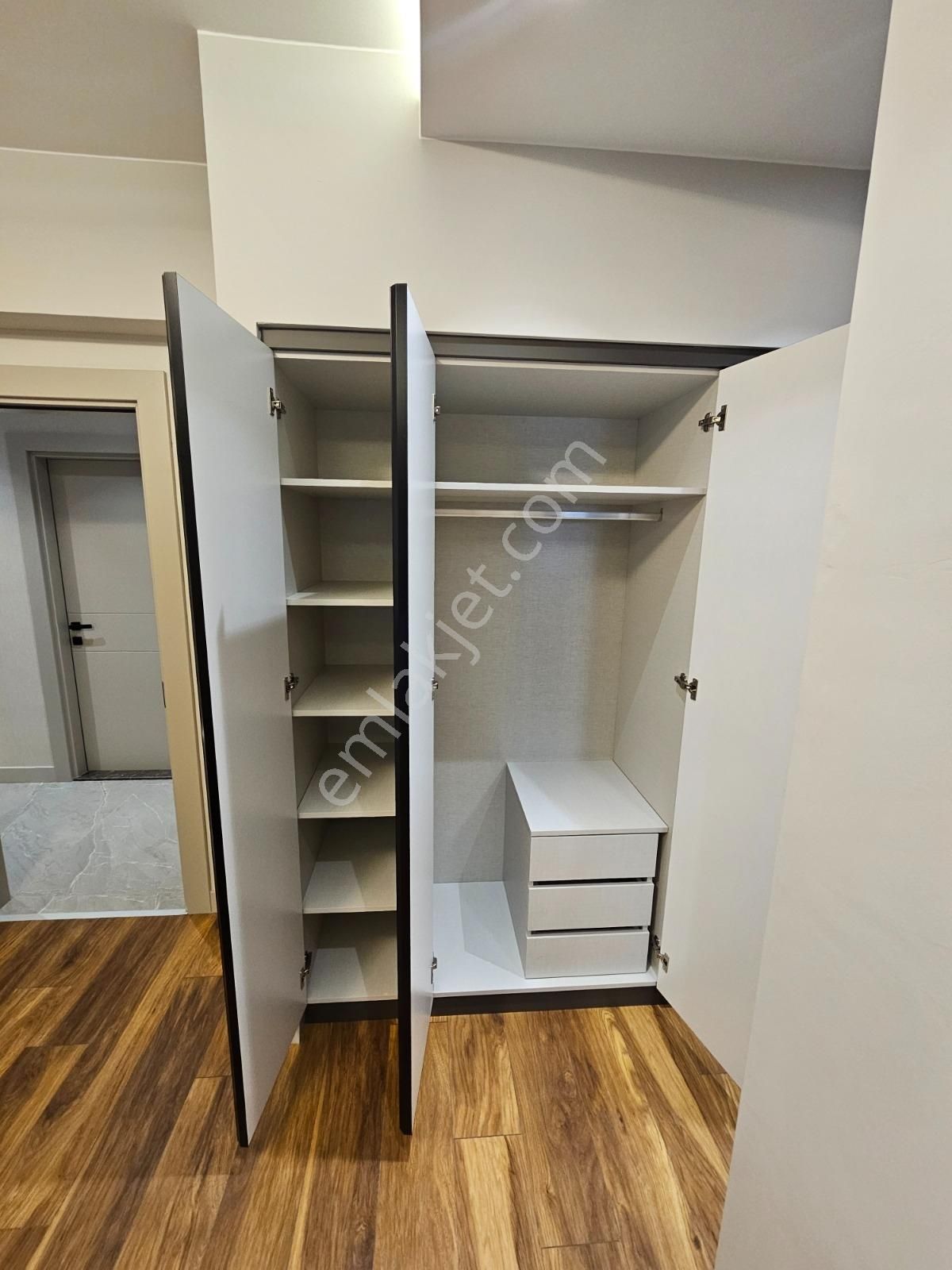 İzmir Balatçık Gültekin Pera Sitesinde 3+1 Satılık Daire Cb-ph - Görsel 9