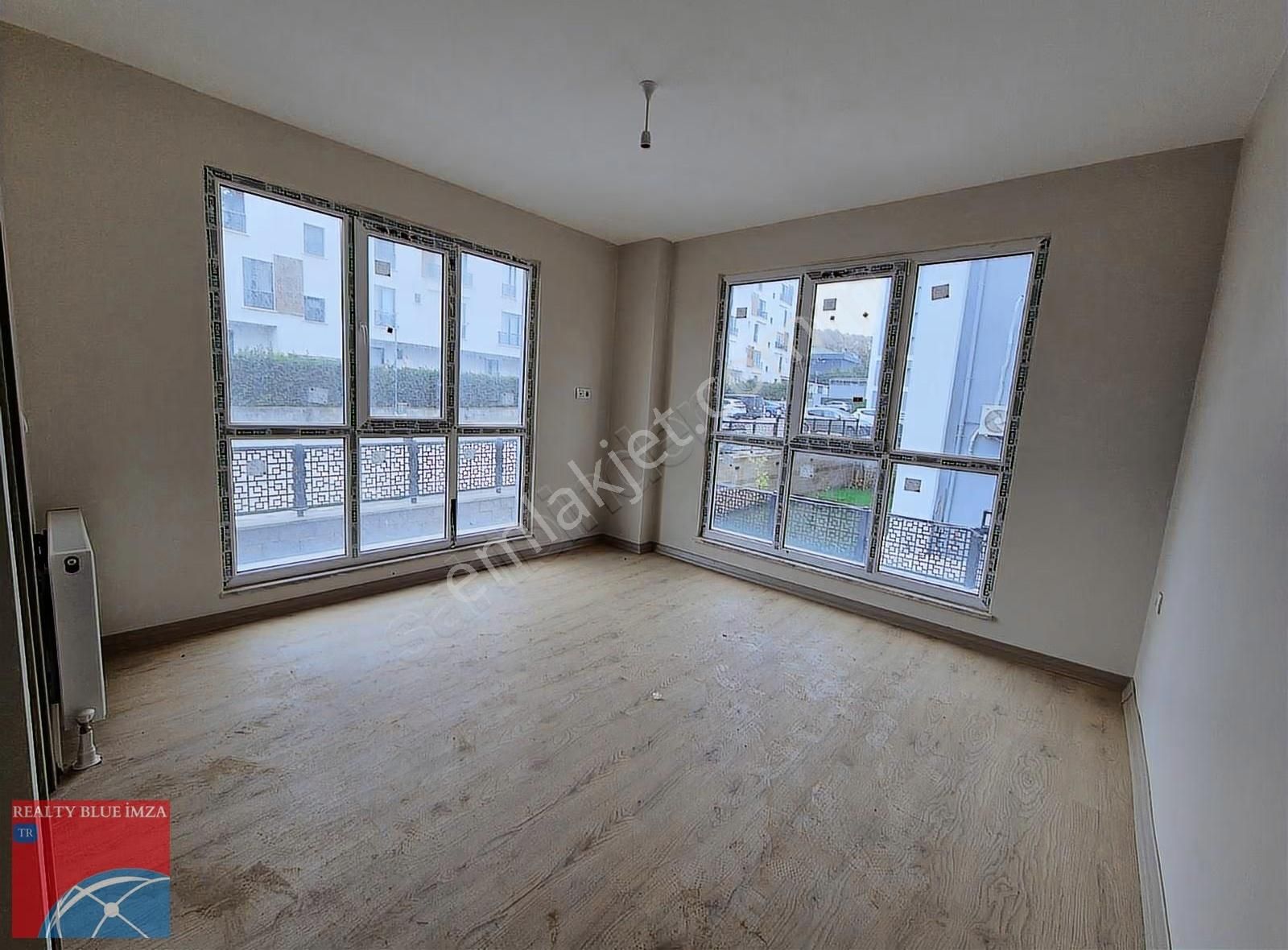 Çekmeköy Ekşioğlu 2+2 Zin D Semt 1 Sit Satılık Lüks Ters Dubleks