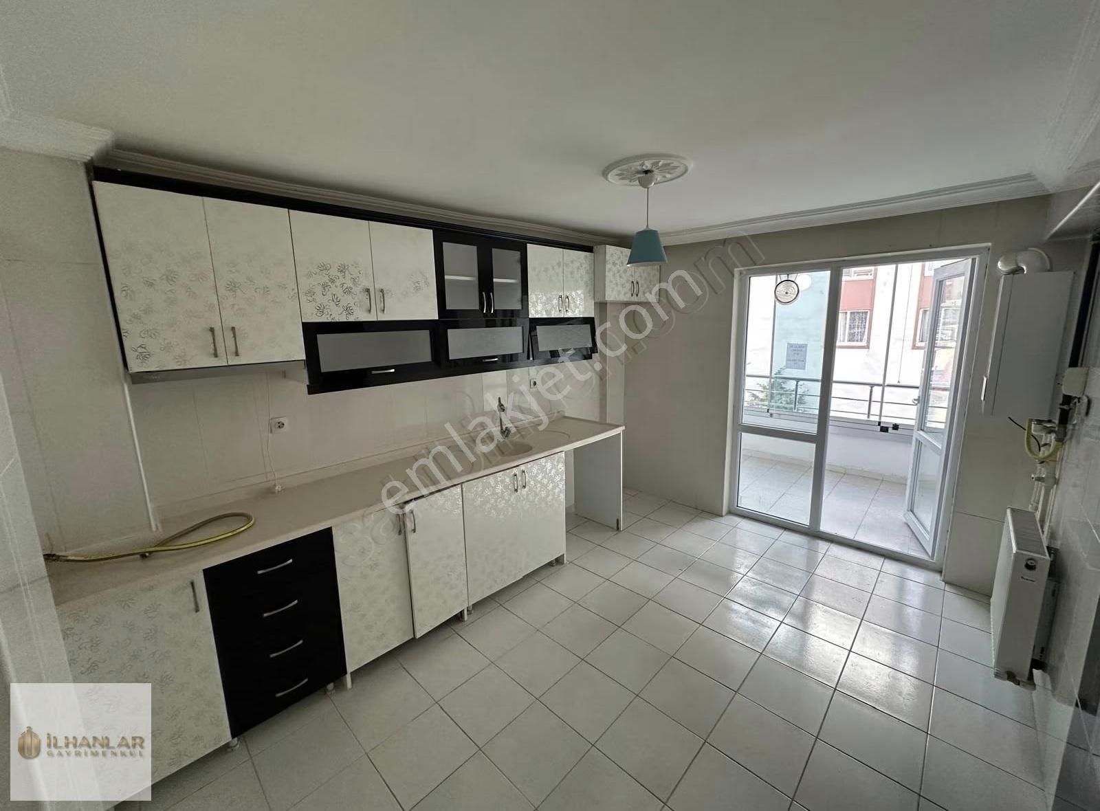 Sancaktepe Mah.masrafsız Katta Asansörlü Satılık 3+1 Daire