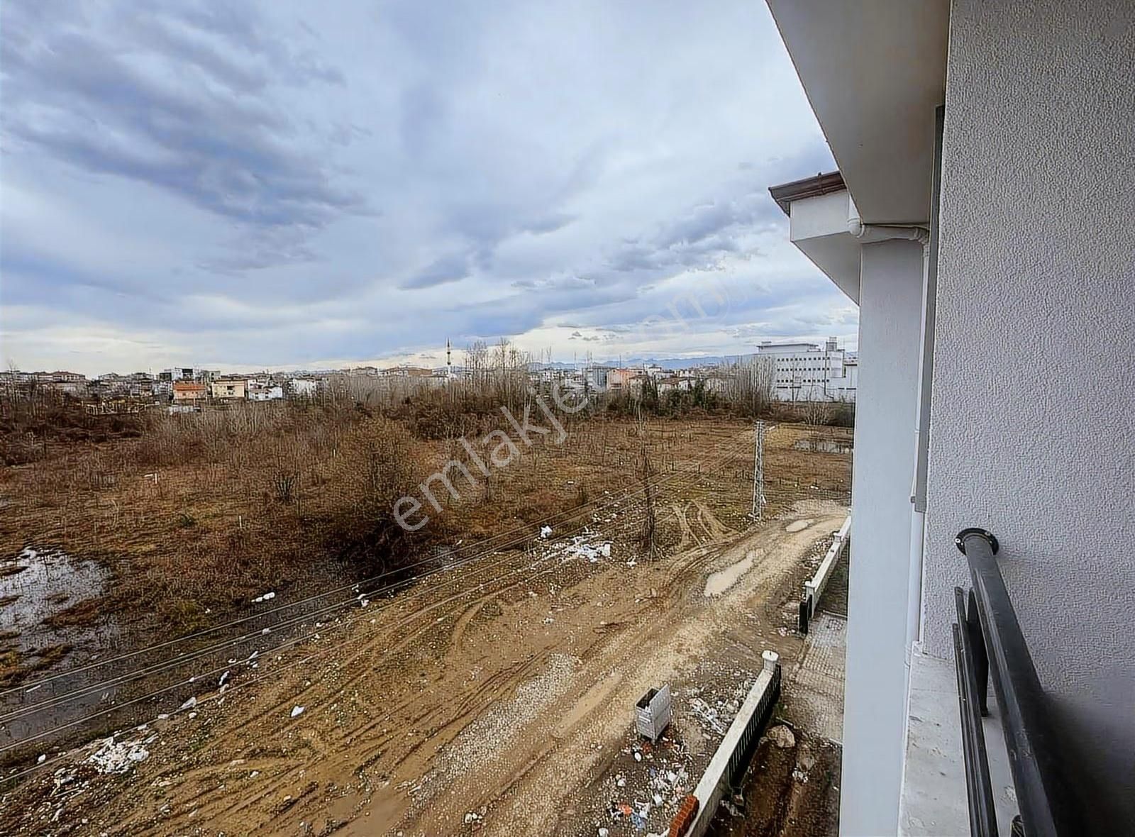 Satılık İskanı Hazır 1+1 Daire - Görsel 10