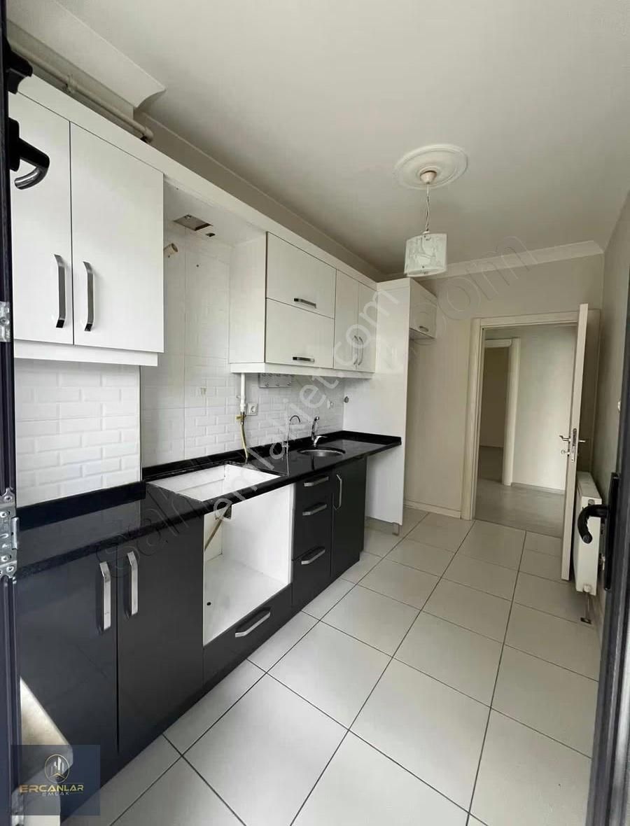 Yalova Merkez İsmetpaşa Mahallesinde Kiralık 2+1 Daire - Görsel 12