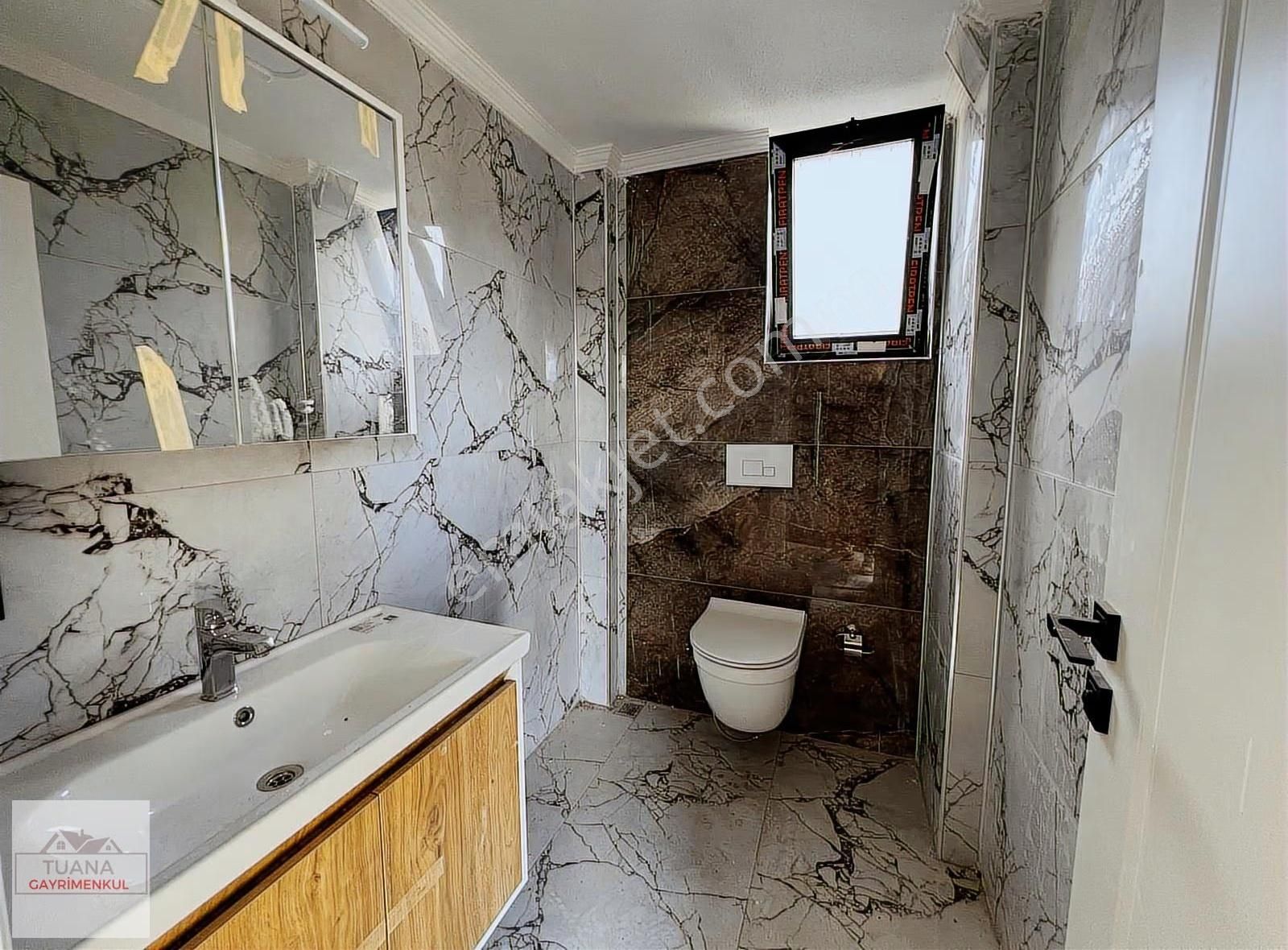 Tuana Emlak'tan Yeni Mahallede 4+1 Tam Müstail Villa - Görsel 26