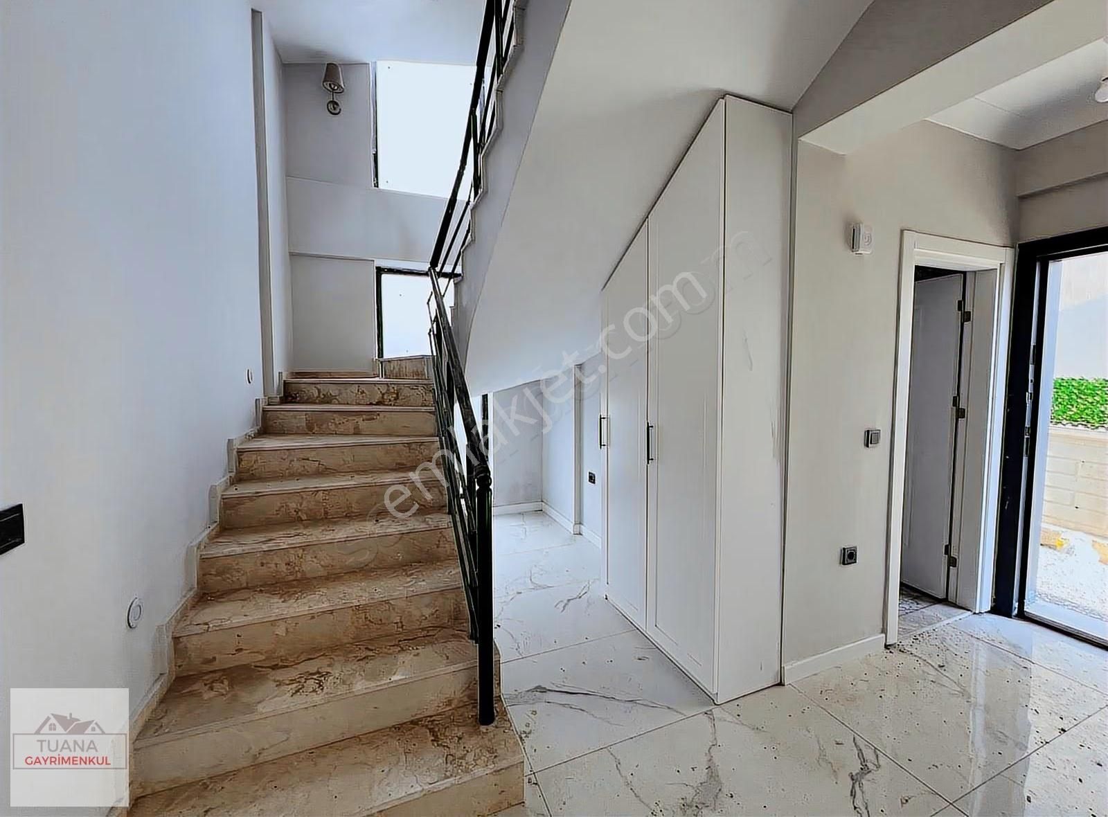 Tuana Emlak'tan Yeni Mahallede 4+1 Tam Müstail Villa - Görsel 29