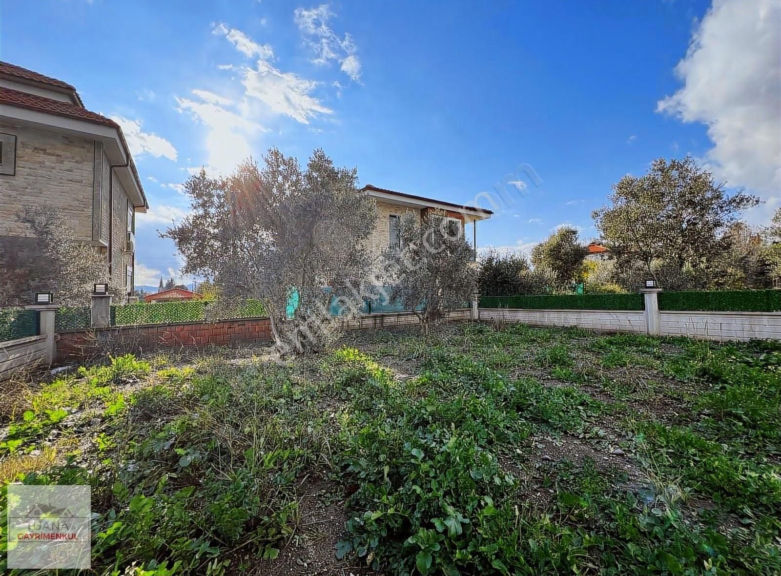 Tuana Emlak'tan Yeni Mahallede 4+1 Tam Müstail Villa - Görsel 32